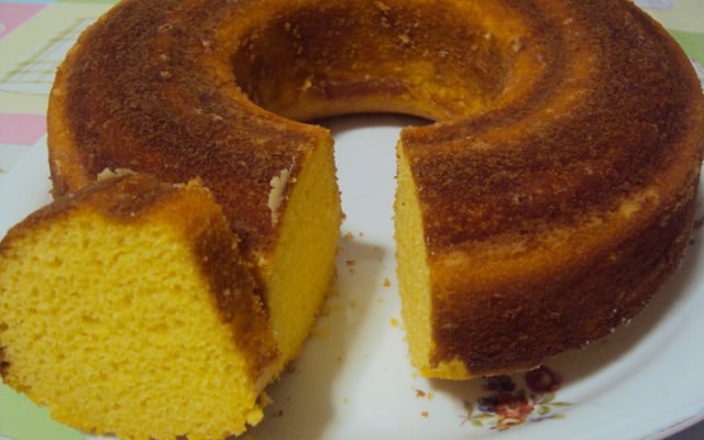 Bolo de fubá sem açúcar